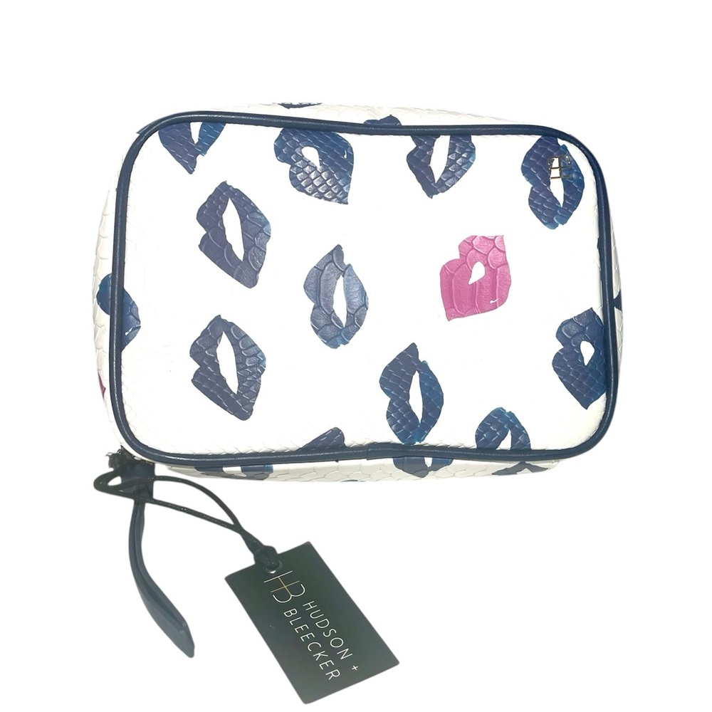 NWT Lip Chic Avion Cosmetic Case**Sold Out**